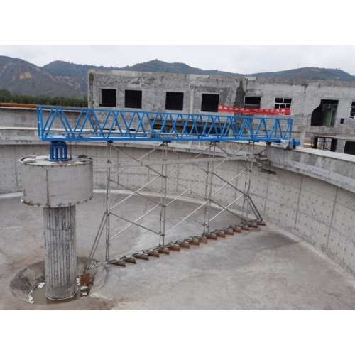 Raspador hidráulico de lodo recíproco