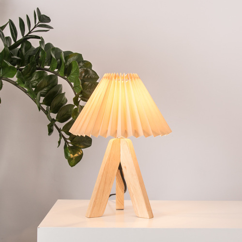 LEDER Schlafzimmerlampe aus Holz braun