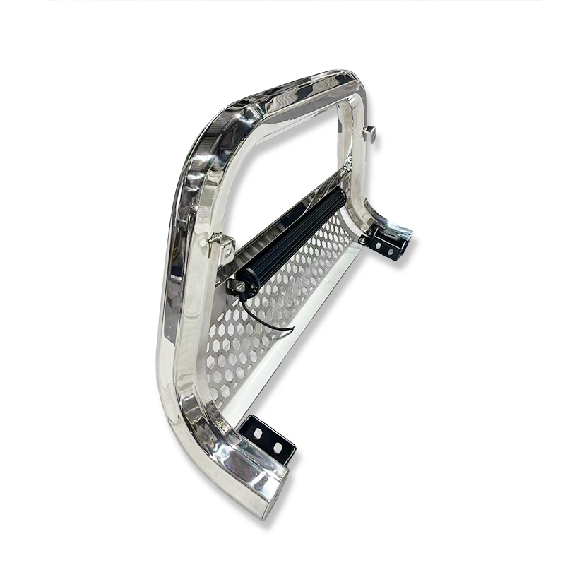 Octagon tube stainless steel front bumper with light
