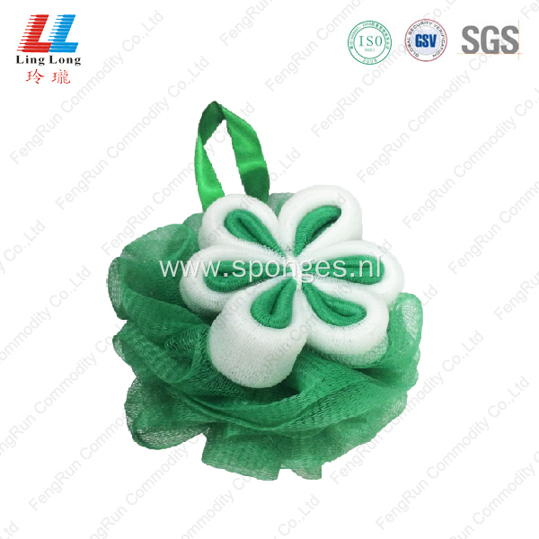 Smooth dead skin removal sponge mesh ball