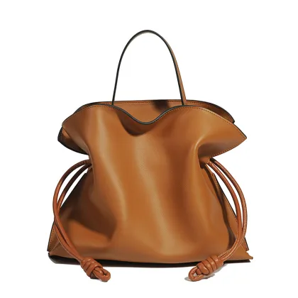Classic Warehouse Direct: High-Capacity Hair Cowhide Crossbody Bag - Versatile Stylish Choice
