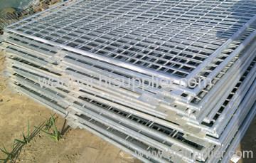 Hot Dipped Galvanized Welded Mesh Fence 