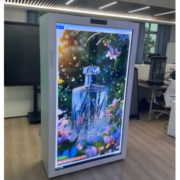 Kurumsal Showroom için 3D Holografik Yapay Zeka İnsan Kutusu