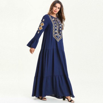 Islamic Long Sleeve Dress Embroidered Neckline Lace Fold Muslim Longuette Islamic Clothing Abaya Dubai India Pakistan Clothing