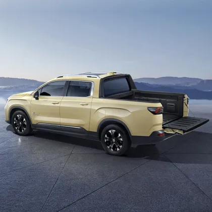 Electric pickup truck Geely Radar RD6