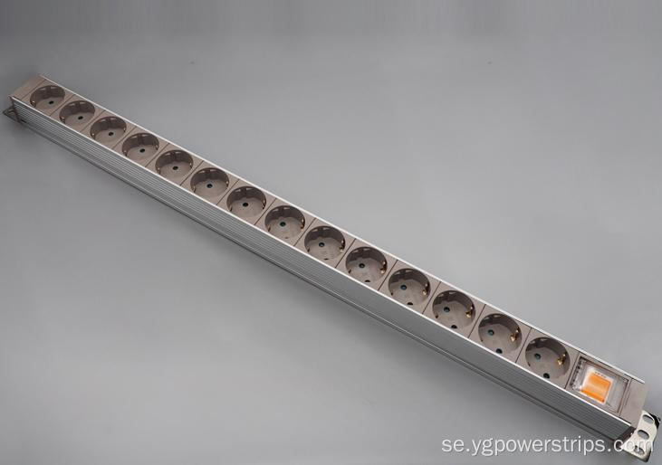 14-outlet EU/med barnskydd PDU Power Strip