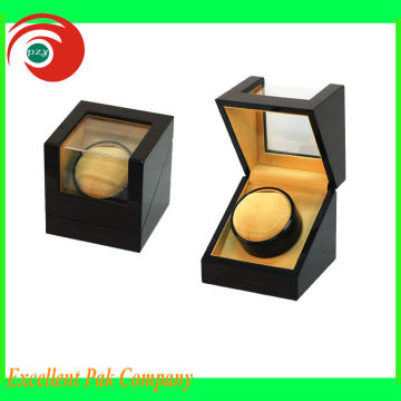 Single luxury watch winder with Acrylic window