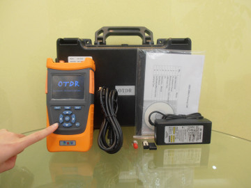 China Handheld OTDR (Hsv-300A)