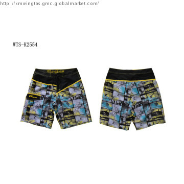 Men\'s board short with print