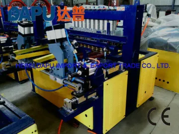 Full automatic chicken layer cage welding machine