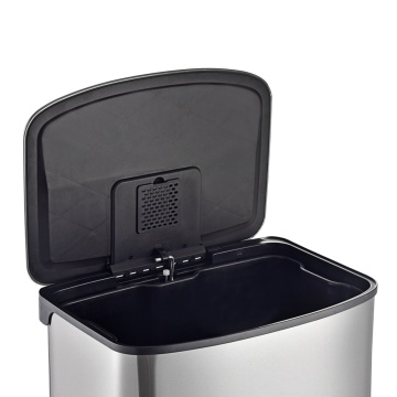 Closed Stainless Steel Trash Can Foot Pedal Trash Bin