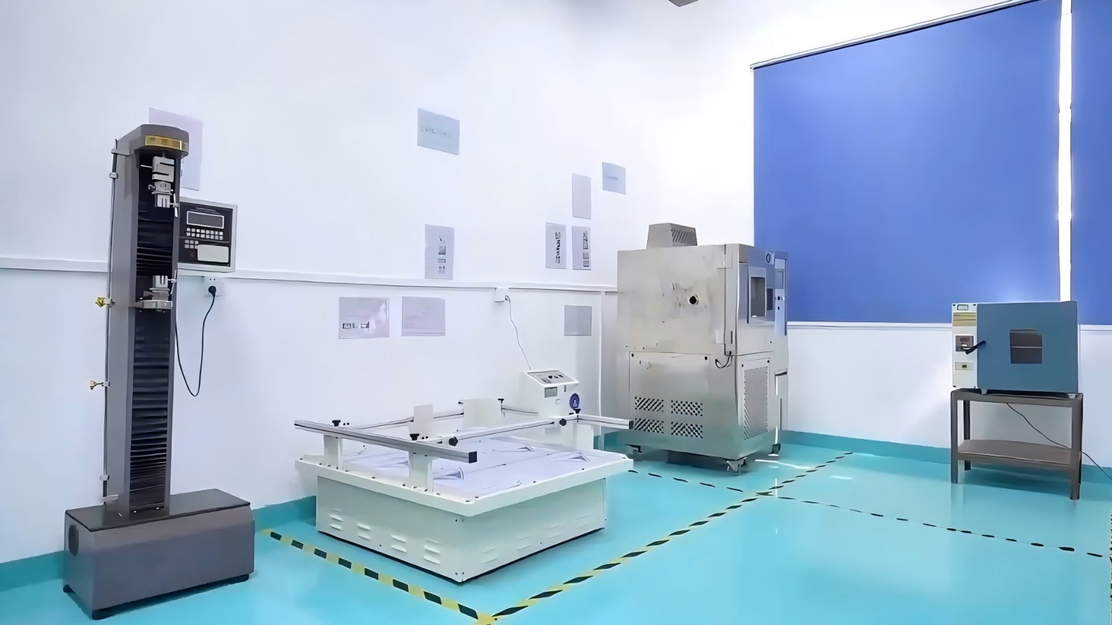 Laboratório de testes de produtos de comunicação sem fio e ambiente de desenvolvimento de engenharia