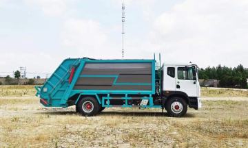 4x2 Rear Loader garbage truck rubbish truck