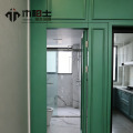 Porta invisível pintada de verde