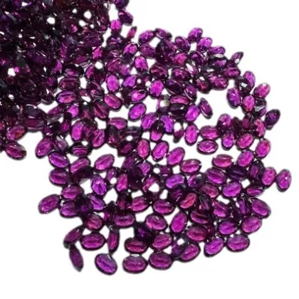 Natural Egg-Shaped Faceted Magnesium Aluminum Purple Garnet