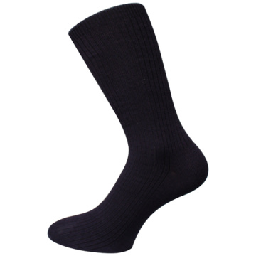 Classic Plain Men's Calf Socks