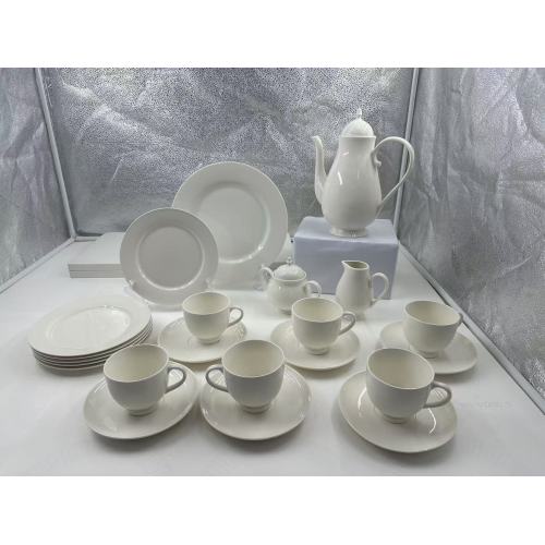 Palace style ceramic tableware