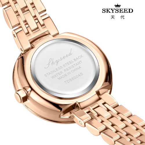 SKYSEED Reloj de moda para mujer británica con diamantes incrustados