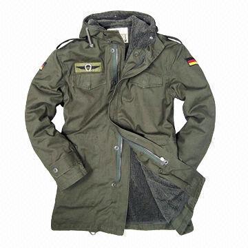 Winter camouflage military uniform clothing, customized colors are accepted