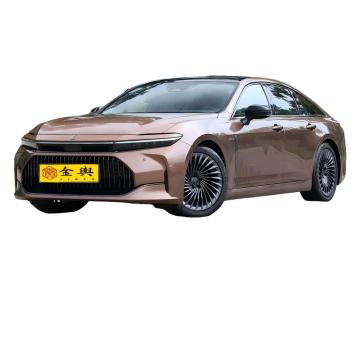﻿2024 Toyota Crown Sedan 2.5L HEV Supreme Edition