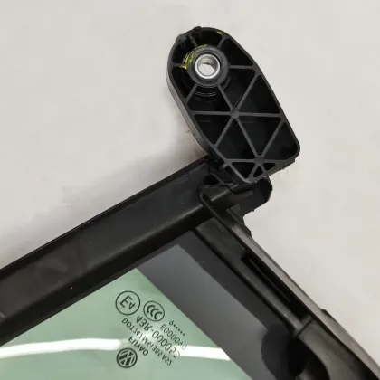 5NN845114 FUYAO Triangular Glass Fixed Door for VW Tiguan Promotion