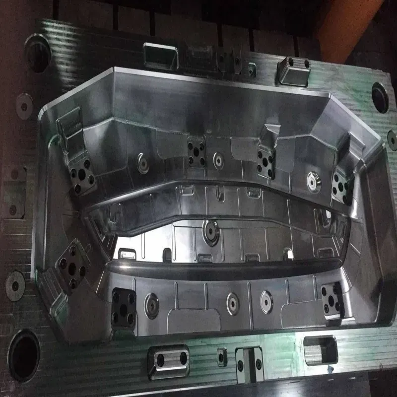 Precision Injection Molding for Automotive Efficiency