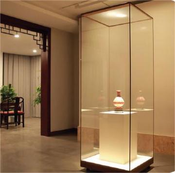Hot Sale Anti-Reflective Glass with 99% AR Transmittance for Sports Equipment