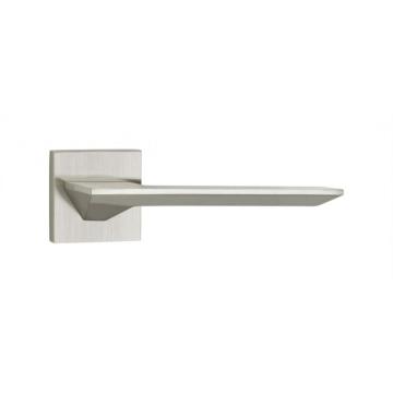 Exquisite style Aluminum door handle on iron rosette