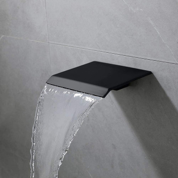 Wall Mount Tub Filler Bathtub Spout na may Diverter