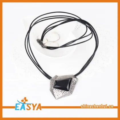 Alloy Jewelry Main Lucky Stone Necklace
