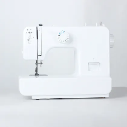 Professional Household Sewing Machine with Small Size