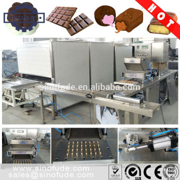 Small chocolate molding production line