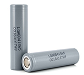 flashlight on iphone 6 battery LG 18650 B4 2600mAh battery