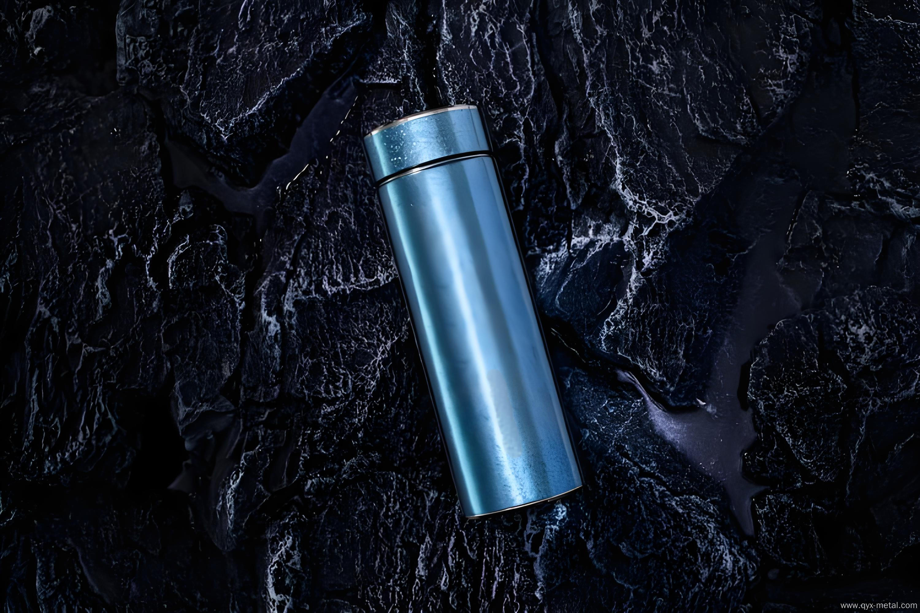 Titanium Vacuum Bottle For Heat And Cold Preservation