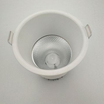 10w UGR