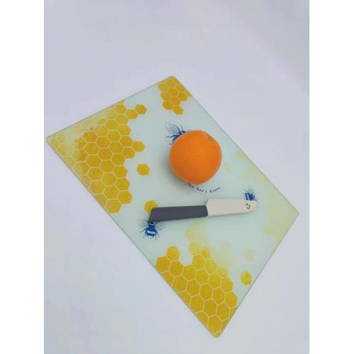 Нов продукт Square Tempered Glass Place Mat