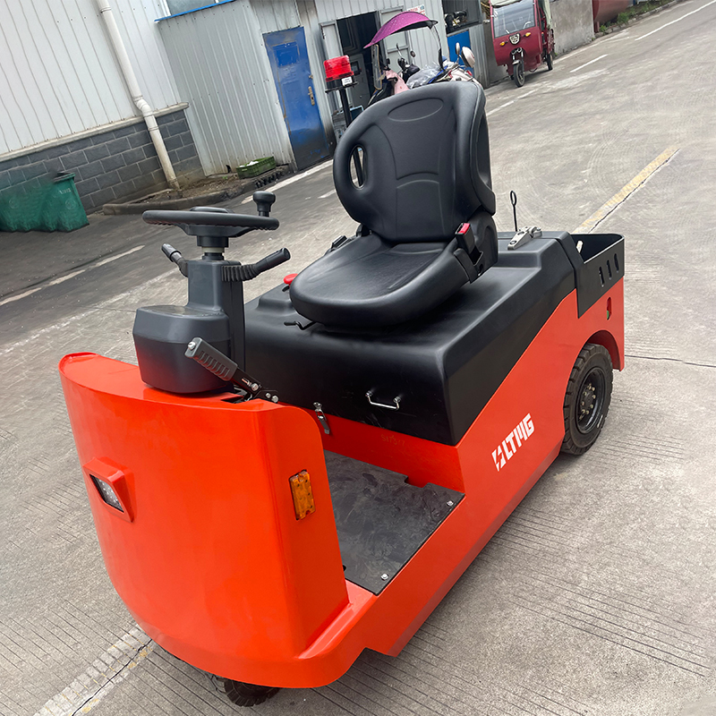Electric Warehouse Tow Tractor - 4 Ton Capacity