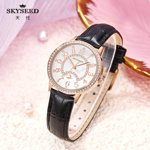 SKYSEED Reloj de temperamento simple con esfera de diamantes de lujo ligero