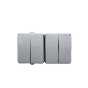 Due set di interruttori impermeabili IP65