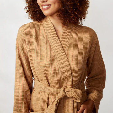 Cotton Bathrobe For Man white waffle weave robe luxury hotel waffle bathrobe Supplier