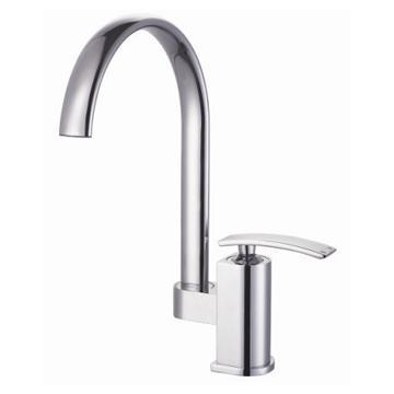 Brass Kitchen Faucets with high-end 3 Layers Chrome Plated
