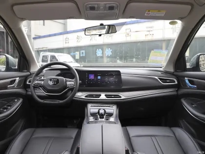 Top Affordable 2023 Plug-in Hybrid SUVs: SERES Landian E5 - A High-Speed Electric Car with Advanced Features