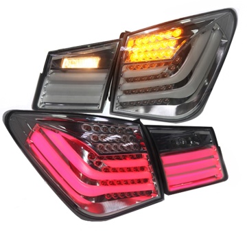 Feu de queue LED de couleur fumée pour Chevrolet Cruze