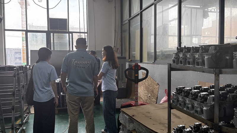 Deepening the Oceania Market: Key Australian Client Visits Ziptek's Bare Engine Production Line Deepening the Oceania Market: Key Australian Client Visits Ziptek's Bare Engine Production Line