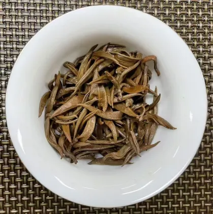 Authentic Yunnan Biluochun Black Tea - Organic Dian Hong Loose Leaf