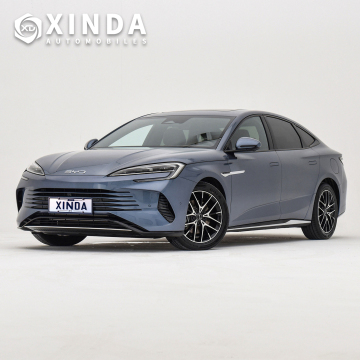 Champion 550km Electric EV vs 700km BYD SEAL: Performance Comparison" 

However, given the specific models mentioned and their features, a more fitting title might be:

"BYD SEAL vs DM-i PHEV: Comparing 700km Range and Performance in 2023 SUVs" 

If you n