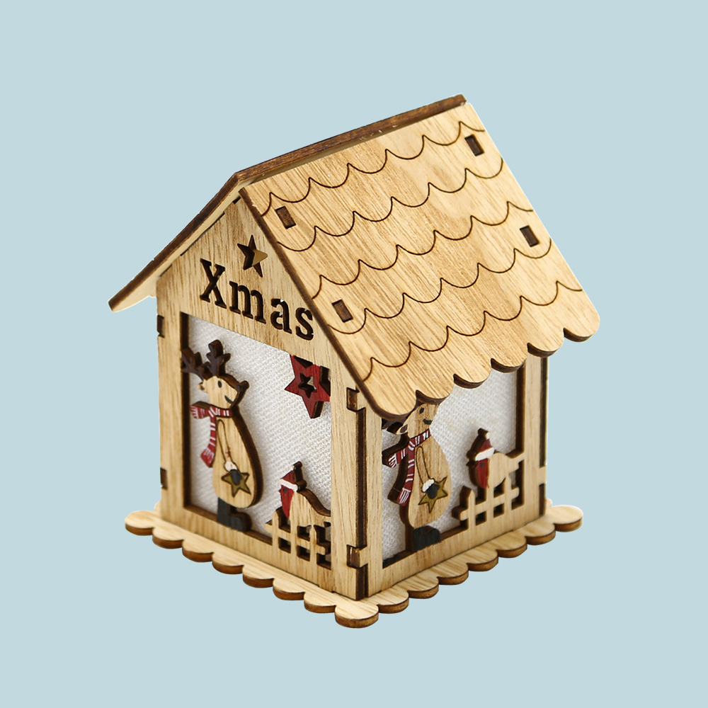 Painting Wooden Christmas Decorations