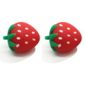 Perline in resina dal design grazioso con perline a forma di fragola con foro grande per accessori per capelli che creano ciondoli