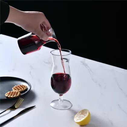 Wholesale Plastic Wine Decanter with Cups - Club Wine Decanter Champagne Decanter for Sale
