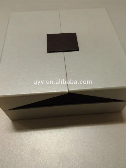 Magnet double door lid pearlized paper box